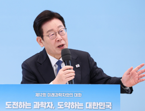 李대통령 국정지지율 63%…2주 새 4%p 상승 [NBS]