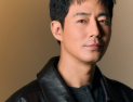 ‘휴민트’와 돌아온 조인성의 시즌…“한화 우승 전 1000만부터” [쿠키인터뷰]