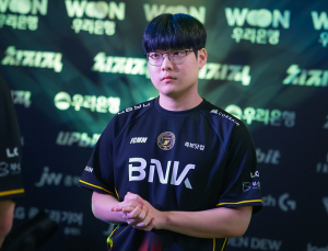 ‘완벽한 한타’ BNK, DN 꺾고 PO 2라운드 진출 [쿠키 현장]