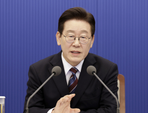 이재명 대통령, 중동 사태 긴급 지시 “교민 안전이 최우선”