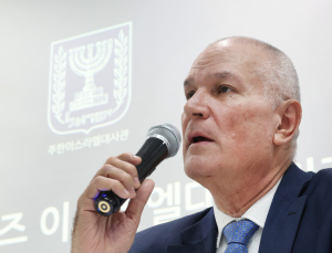 “침략 vs 핵 저지”…서울서 외교전 벌인 이란·이스라엘