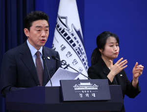 중동 하늘길 다시 열렸다…靑 “UAE발 한국인 귀국 시작”