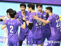 ‘알리·아라우조 47점 합작’ 우리카드, 갈 길 바쁜 대한항공 3-1 제압 [쿠키 현장]