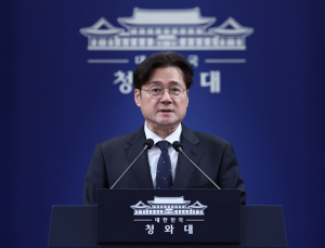홍익표 “김어준 ‘공소취소 거래설’ 부적절한 가짜뉴스…방미심위 조사 가능성”