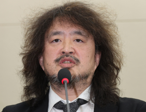 ‘친명’ 더민주혁신회의 “‘공소취소 거래설’ 김어준, 책임 회피 말라”
