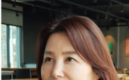 [전정희 칼럼] 문경의 100년 설계도, '긍정의 승부사' 신현국이 그리는 새 지평
