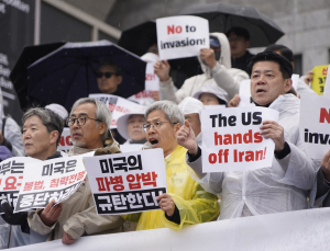 “전쟁 개입 안 돼”…파병 반대 긴급 시국선언 [쿠키포토]