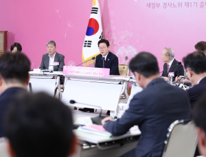 “해고=죽음 바꿔야 유연화 가능”…李, ‘안전망 먼저’ 원칙 제시