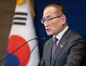 청와대 “위성락 실장 이번주 방미 사실 아니다…유관국과 다각도로 소통 중”