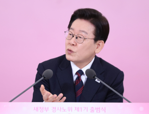 李대통령 지지율 69% 취임 이래 ‘최고치’…민주 46% 국힘 18% [NBS]