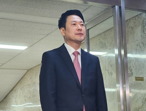 공천 내홍 힘든데 ‘장동혁 리스크’까지…국힘 주자들 어깨 돌덩이