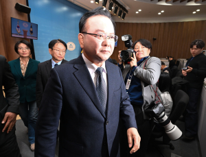김부겸, 대구 출사표…“대구! 우리 다시 함 해보입시더” [쿠키포토]