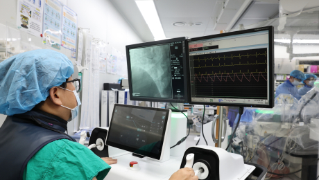 1mm 정밀 로봇이 심장 시술…국산 기술 첫 임상 적용