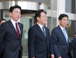 ‘지선 동시 개헌’ 공고안, 국무회의서 의결…국힘 찬성 ‘10표’ 과제