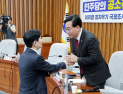 李 대북송금 공방 격화…국힘 “가짜뉴스” vs 與 “조작기소”