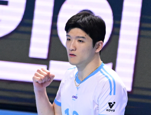 2년 만에 왕좌 탈환한 대한항공…MVP는 주장 정지석