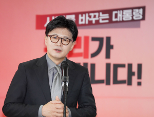 한동훈, 또 조국 저격 “험지 중 험지 출마한다더니…구질구질”