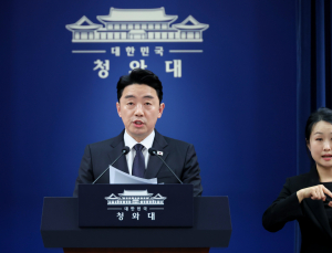 호르무즈 리스크 돌파…강훈식 “원유 2.7억배럴·나프타 210만톤 확보”