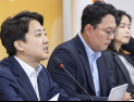 “중도 vs 강경” 경기지사 빅매치…조응천 변수 부상