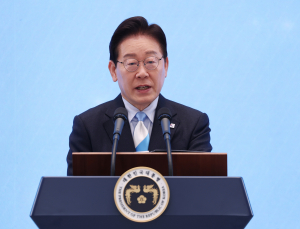李대통령 “부동산 불패? 이젠 그런 신화없다…정상화는 피할 수 없는 흐름”
