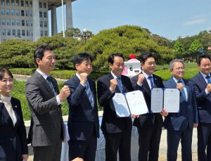 “지역소멸 막고 함께 번영”…우상호-정원오 강원·서울 상생 선언 [쿡 정치포토]