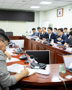 기후장관, 송전선로 반대 주민과 2차 간담회…전력망 갈등 해소 논의