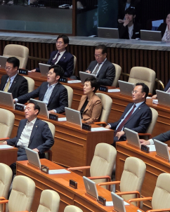 체통 잃은 여야…청소년 참관에도 자리 뜨고 반말·고성