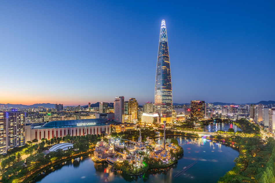 서울 잠실 롯데타운 전경. 롯데쇼핑 제공