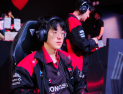 BNK 나와!…농심, DNS 2-0 꺾고 패자조 2라운드 진출 [EWC 예선]