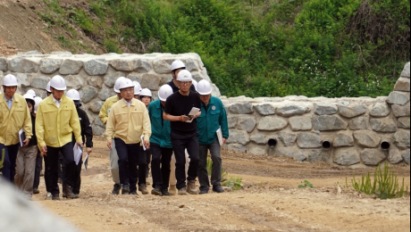 박은식 산림청장, 호우 대비 산림유역관리 사업지 점검 [쿠키포토]