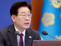 李대통령 “혐중 부추긴 허위보도”…가짜뉴스 책임론 제기
