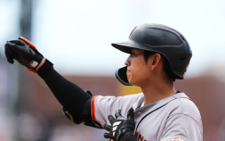 이정후, MLB 첫 5안타 폭발…복귀 후 3경기 11안타로 3할 복귀