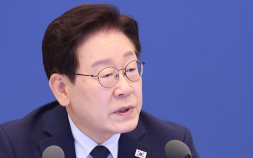 李대통령, ‘반도체 제외 코스피’ 지적에 “손흥민도 축구 빼면 보통 사람인가”