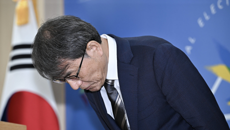 노태악 선관위원장, “국민께 심려 끼쳐 송구” 사의 표명 [쿠키포토]