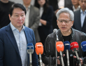 “피지컬AI 시대, 최적화된 한국”…젠슨 황, SK그룹 손잡은 이유는 [현장+]