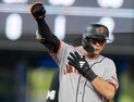 ‘2루타 2개’ 이정후, 타율 0.331…MLB 타격 1위와 1리 차