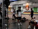 “미래 축구 자원 양성”…경남FC, U18 진주고 근력훈련실 마련
