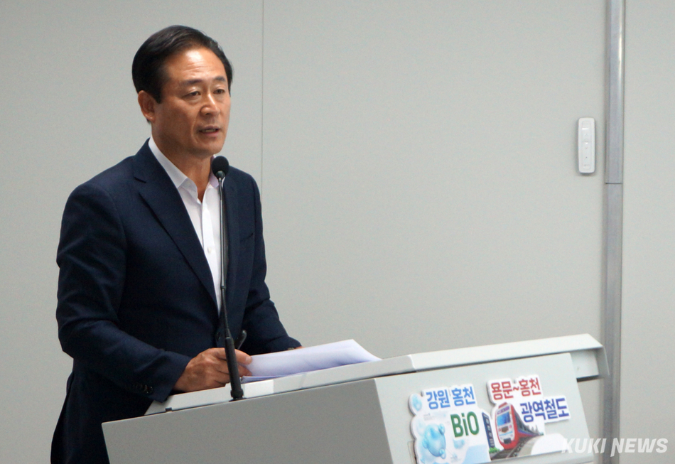 신영재 홍천군수. (사진=쿠키뉴스 DB)