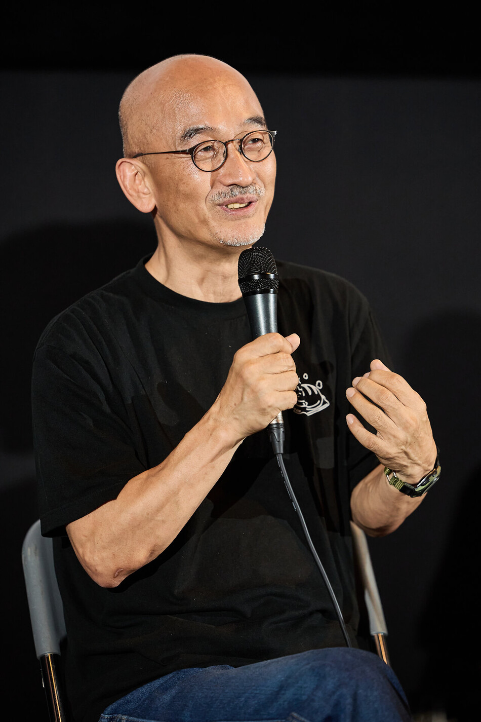 이준익 감독이 4일 경기도 부천시 CGV소풍에서 열린 쇼트폼 드라마 ‘아버지의 집밥’ 메가토크에서 발언하고 있다. 부천국제판타스틱영화제 제공