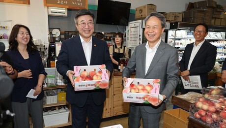 사회연대경제 키우는 포용금융...행안부·신한 맞손